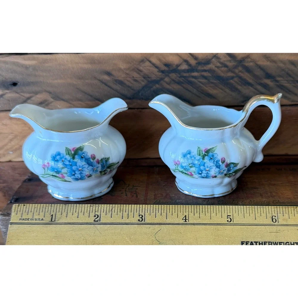 Saji Mini Creamer Sugar Set OS Home White Excellent Blue Floral Gold Gilt‎